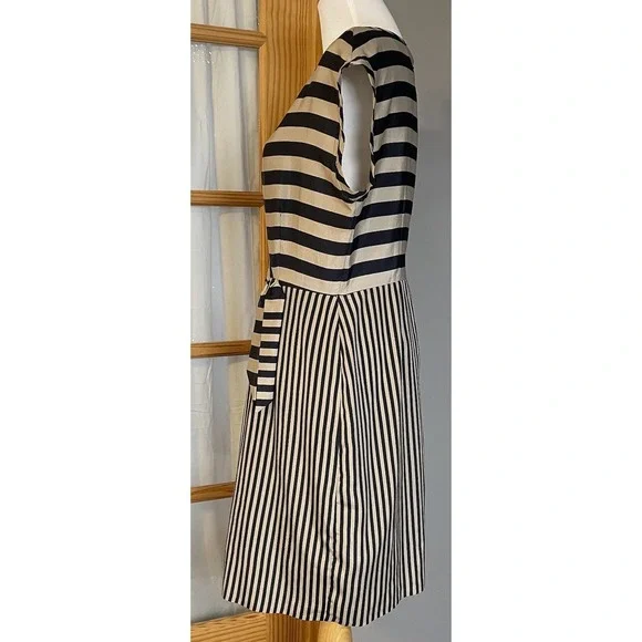 Gabby Skye Striped Mini Dress Sz 14 Beige Black Side Tie Workwear Party Wedding - Picture 3 of 13